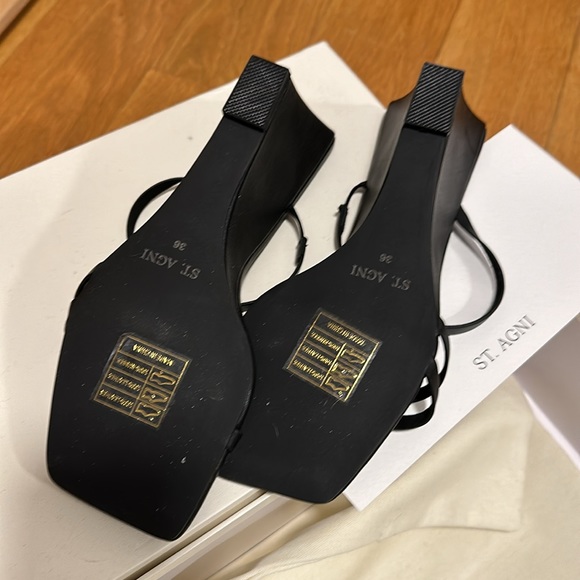New in Box - St. Agni Minimal Wedge Heel 36 - Picture 5 of 10